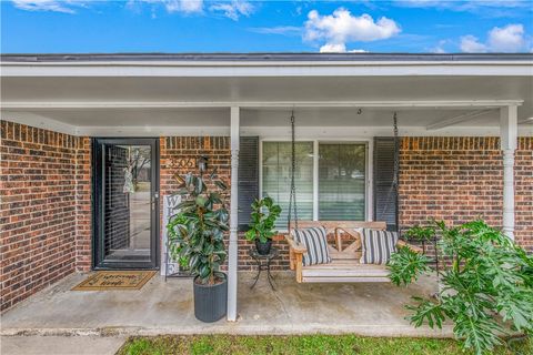 Tiny photo for 3506 Tanglewood Drive, Bryan, TX 77802 (MLS # 26003723)