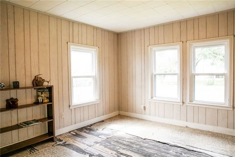 Tiny photo for 400 N Brazos Street, Burton, TX 77835 (MLS # 26005517)