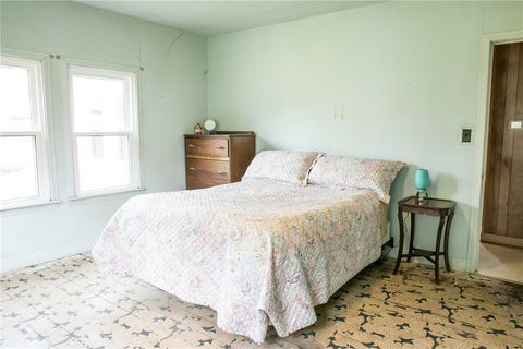 Tiny photo for 400 N Brazos Street, Burton, TX 77835 (MLS # 26005517)
