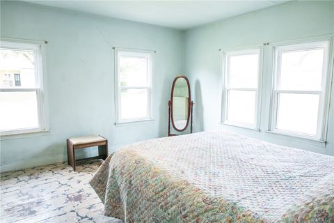 Tiny photo for 400 N Brazos Street, Burton, TX 77835 (MLS # 26005517)