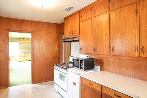 Tiny photo for 400 N Brazos Street, Burton, TX 77835 (MLS # 26005517)