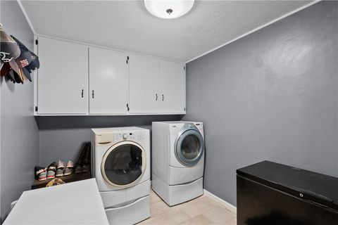 Tiny photo for 402 June Street, Bryan, TX 77802 (MLS # 25012064)