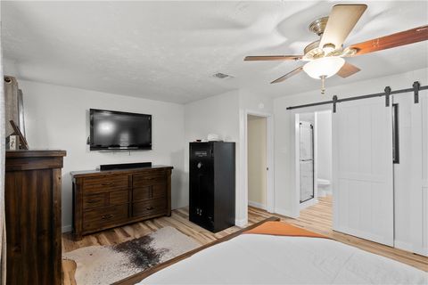 Tiny photo for 402 June Street, Bryan, TX 77802 (MLS # 25012064)