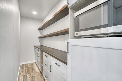 Tiny photo for 503 Perkins Street, Franklin, TX 77856 (MLS # 26001977)