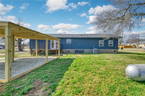 Tiny photo for 503 Perkins Street, Franklin, TX 77856 (MLS # 26001977)