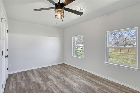 Tiny photo for 503 Perkins Street, Franklin, TX 77856 (MLS # 26001977)