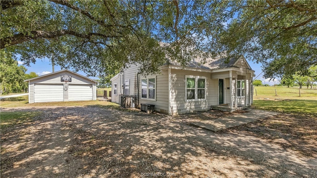 Photo of 15667 Highway 30, Anderson, TX 77830 (MLS # 26011644)