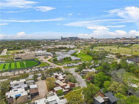 Tiny photo for 1508 Wolf Run, College Station, TX 77840 (MLS # 26003113)