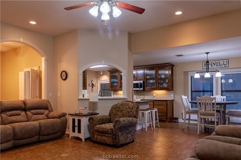 Tiny photo for 202 Golfview Drive, Hilltop Lakes, TX 77871 (MLS # 26003615)