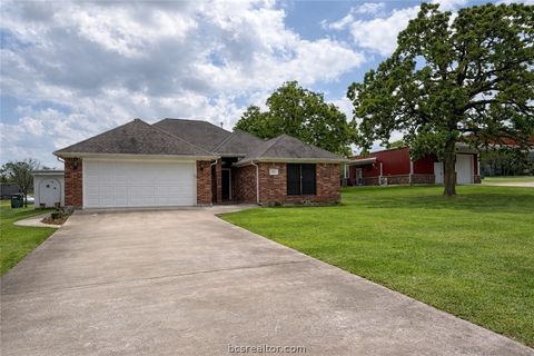Tiny photo for 202 Golfview Drive, Hilltop Lakes, TX 77871 (MLS # 26003615)