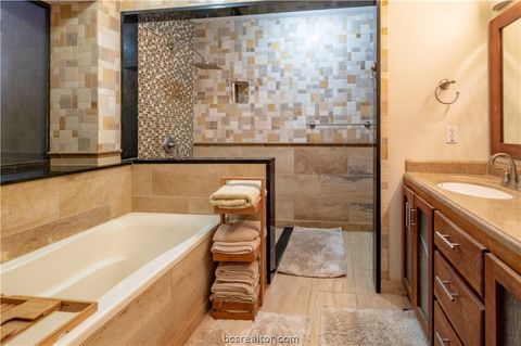 Tiny photo for 202 Golfview Drive, Hilltop Lakes, TX 77871 (MLS # 26003615)