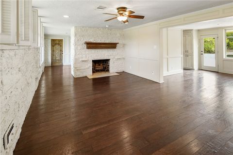 Tiny photo for 801 S Rosemary Drive, Bryan, TX 77802 (MLS # 25011093)