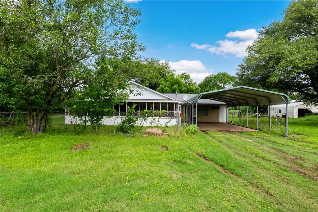 Photo of 6088 Hare Lane, Bryan, TX 77808 (MLS # 26005304)
