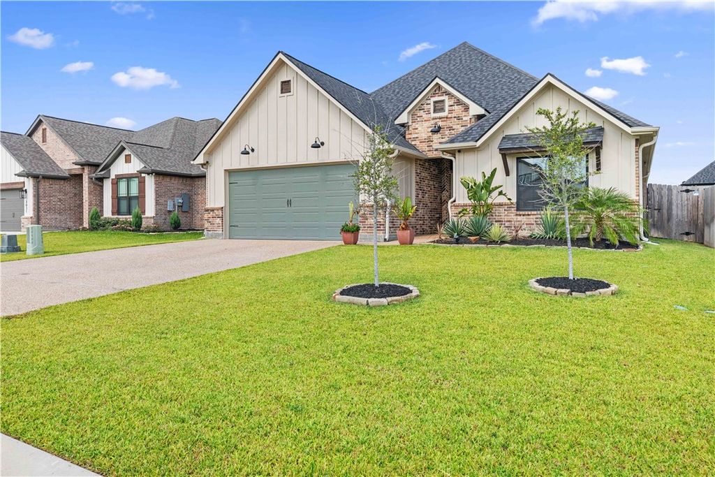 Photo of 3033 Teller Drive, Bryan, TX 77808 (MLS # 25010026)
