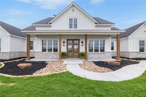 Tiny photo for 112 Court Side Drive, Snook, TX 77878 (MLS # 26005495)