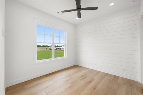 Tiny photo for 112 Court Side Drive, Snook, TX 77878 (MLS # 26005495)