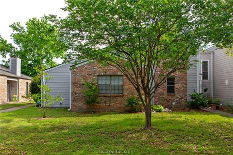 Photo of 2519 Cross Timbers Drive, College Station, TX 77840 (MLS # 26012558)