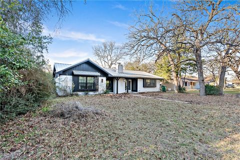Tiny photo for 18 Eden Rock, Hilltop Lakes, TX 77871 (MLS # 26002026)