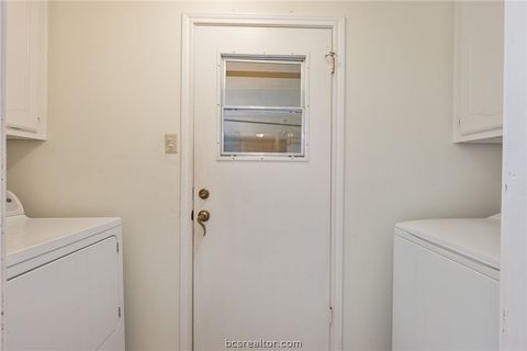 Tiny photo for 8908 Driftwood Drive, College Station, TX 77845 (MLS # 26006095)