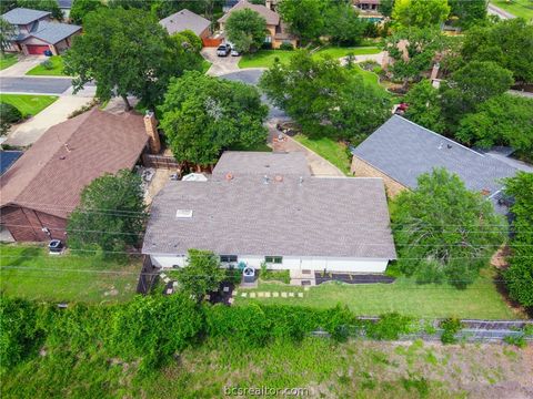 Tiny photo for 8908 Driftwood Drive, College Station, TX 77845 (MLS # 26006095)