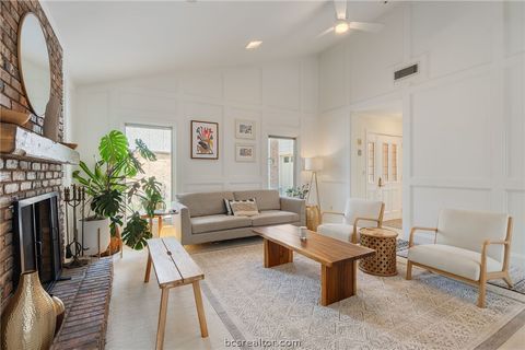 Tiny photo for 8908 Driftwood Drive, College Station, TX 77845 (MLS # 26006095)