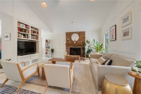 Tiny photo for 8908 Driftwood Drive, College Station, TX 77845 (MLS # 26006095)