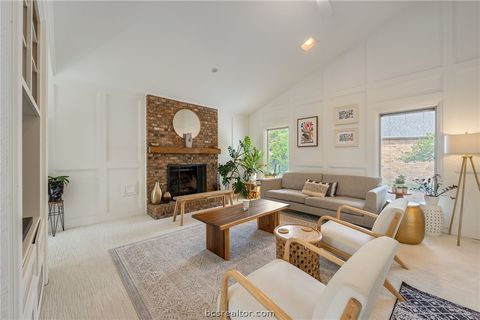 Tiny photo for 8908 Driftwood Drive, College Station, TX 77845 (MLS # 26006095)