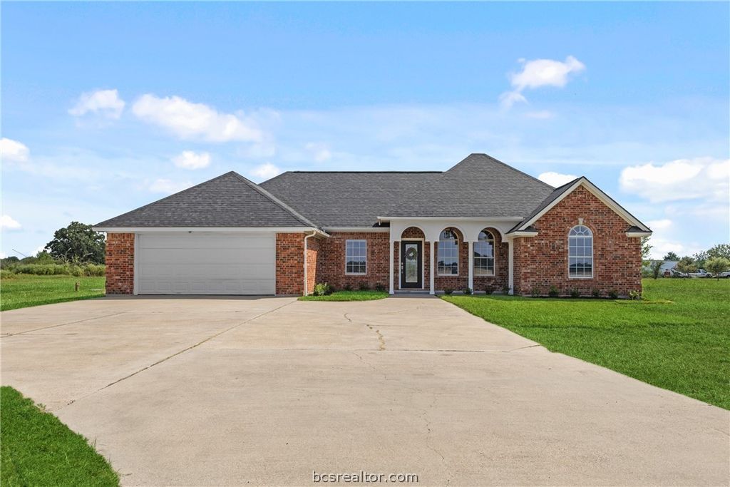 Photo of 2375 N Fm 2038, Bryan, TX 77808 (MLS # 26004706)