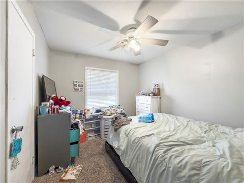 Tiny photo for 216 North Avenue W, Bryan, TX 77801 (MLS # 26000981)