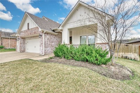 Tiny photo for 3509 Wildwood Court, Bryan, TX 77808 (MLS # 26001431)