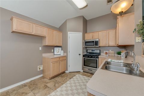 Tiny photo for 304 Copper Falls Drive, Bryan, TX 77803 (MLS # 26005576)
