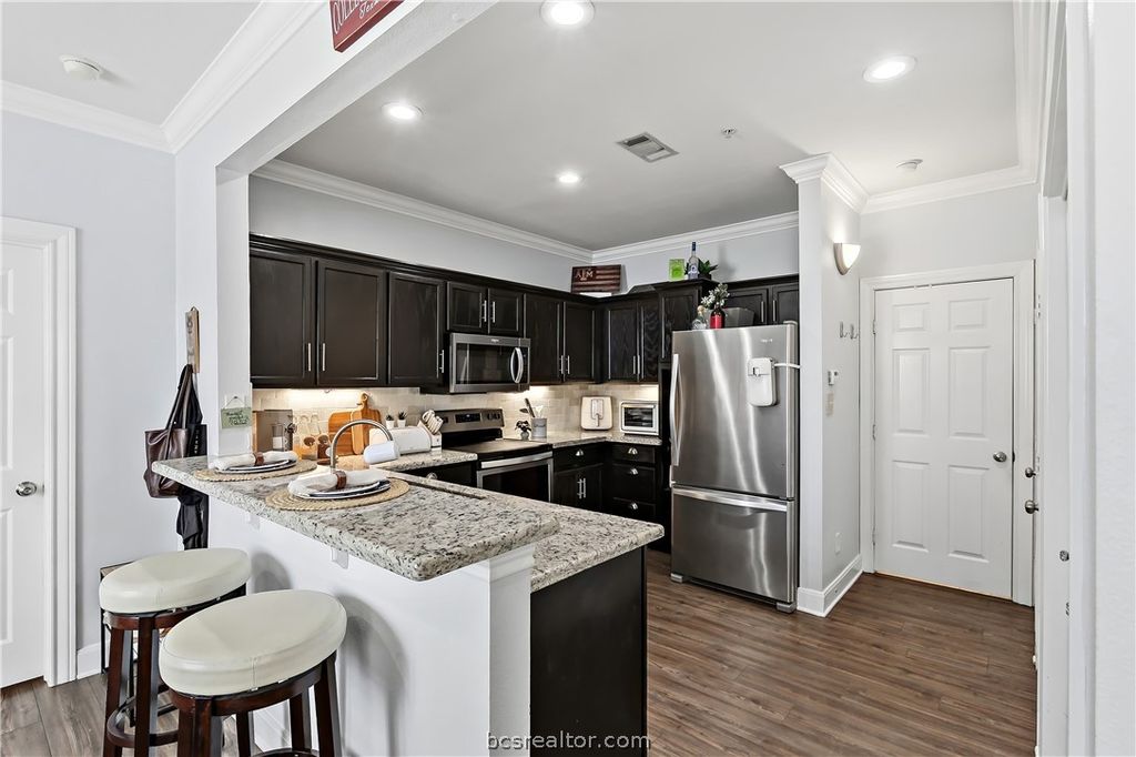 Photo of 801 Luther Street W #1402, College Station, TX 77840 (MLS # 26004218)