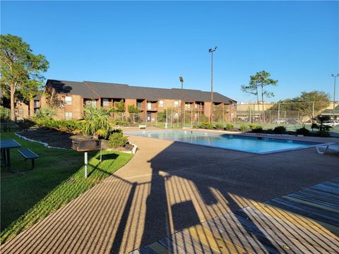 Tiny photo for 904 University Oaks Boulevard #17, College Station, TX 77840 (MLS # 26002950)