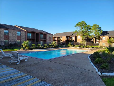 Tiny photo for 904 University Oaks Boulevard #17, College Station, TX 77840 (MLS # 26002950)