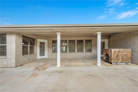 Tiny photo for 640 W. F Ave, Milano, TX 76556 (MLS # 25011161)