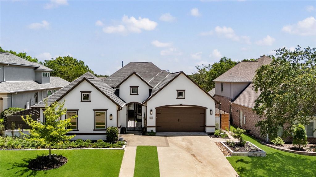 Photo of 2833 Persimmon Ridge Court, Bryan, TX 77807 (MLS # 26005930)