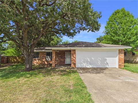 Tiny photo for 800 Rio Grande Lane, Bryan, TX 77801 (MLS # 26002108)