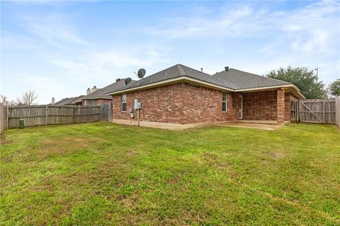 Tiny photo for 908 Turtle Dove Trail, College Station, TX 77845 (MLS # 26000488)