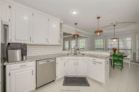 Tiny photo for 2905 Aztec Court, College Station, TX 77845 (MLS # 26004148)