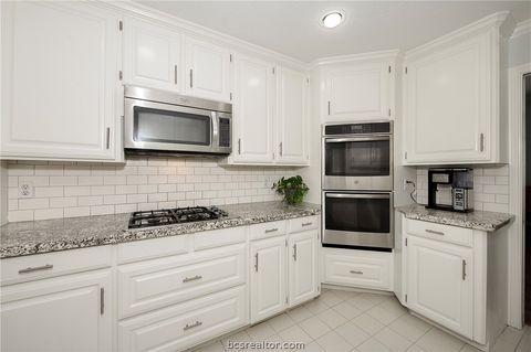 Tiny photo for 2905 Aztec Court, College Station, TX 77845 (MLS # 26004148)