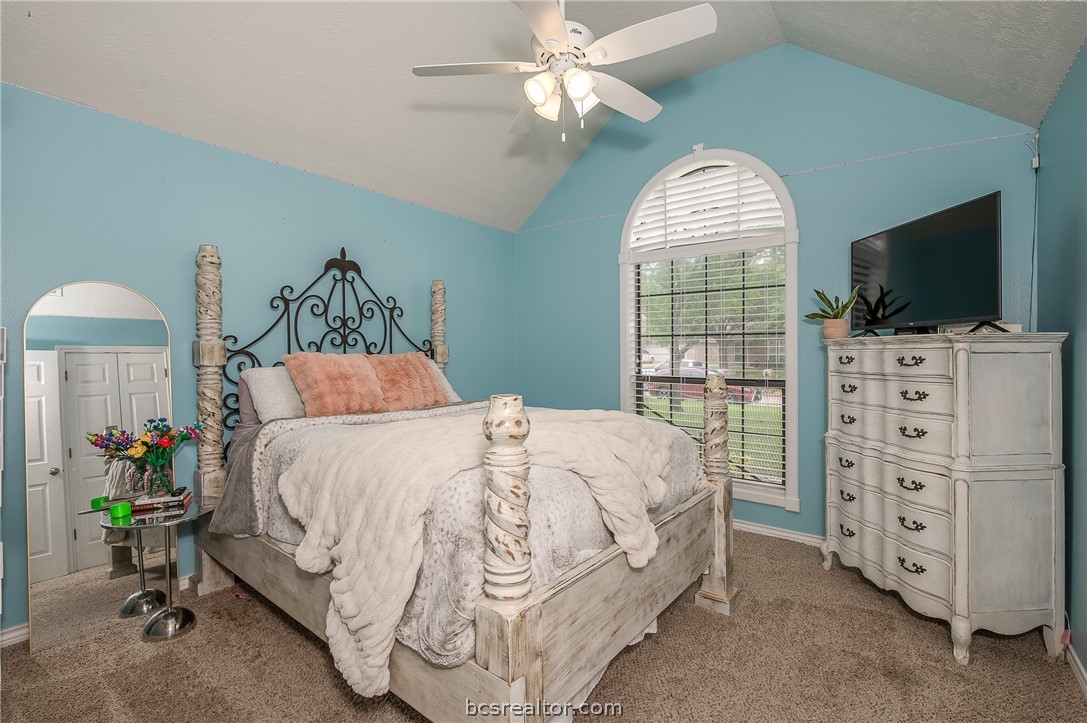 Picture for the property 26004148, 4 beds, 3 baths
