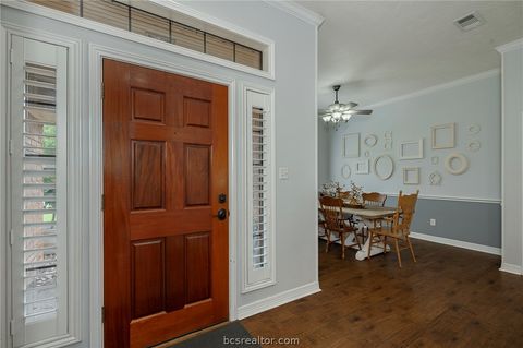 Tiny photo for 2905 Aztec Court, College Station, TX 77845 (MLS # 26004148)