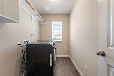 Tiny photo for 996 Crossing Drive, Bryan, TX 77803 (MLS # 26001363)