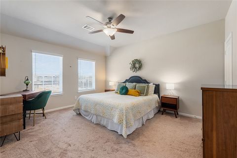 Tiny photo for 996 Crossing Drive, Bryan, TX 77803 (MLS # 26001363)