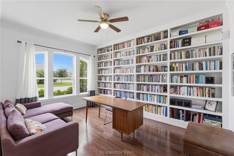 Tiny photo for 2521 Portland Avenue, College Station, TX 77845 (MLS # 26005276)