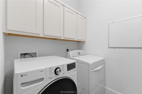 Tiny photo for 2521 Portland Avenue, College Station, TX 77845 (MLS # 26005276)