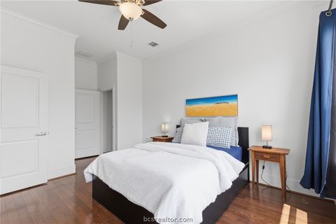 Tiny photo for 2521 Portland Avenue, College Station, TX 77845 (MLS # 26005276)