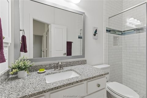 Tiny photo for 2521 Portland Avenue, College Station, TX 77845 (MLS # 26005276)