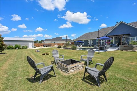 Tiny photo for 831 Mimosa Lane, Franklin, TX 77856 (MLS # 26009041)