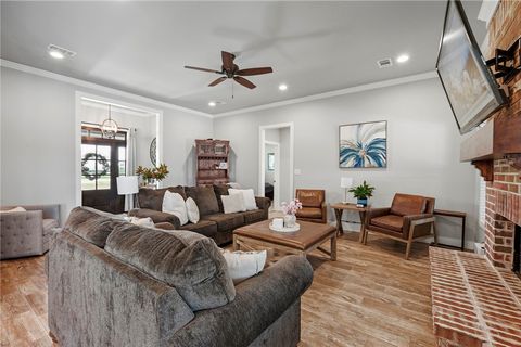 Tiny photo for 831 Mimosa Lane, Franklin, TX 77856 (MLS # 26009041)